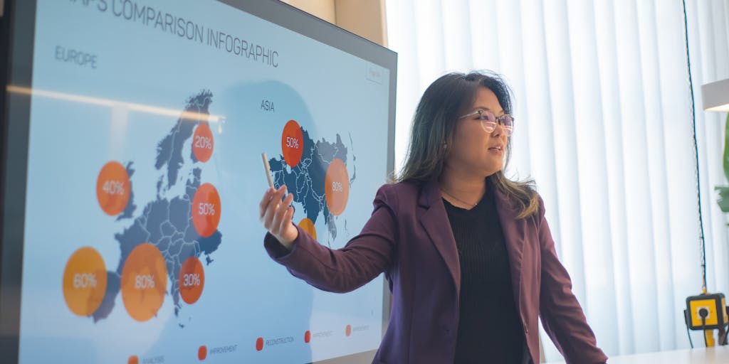 An infographic-style image that visually compares the features of ZoomInfo and LinkedIn Sales Navigator. Use icons and bullet points to represent key features like lead generation, data accuracy, and user interface. The background should be a subtle gradient that reflects the colors of both platforms.